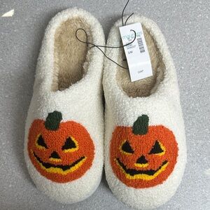 Maurices Pumpkin Slippers - Cream and Orange